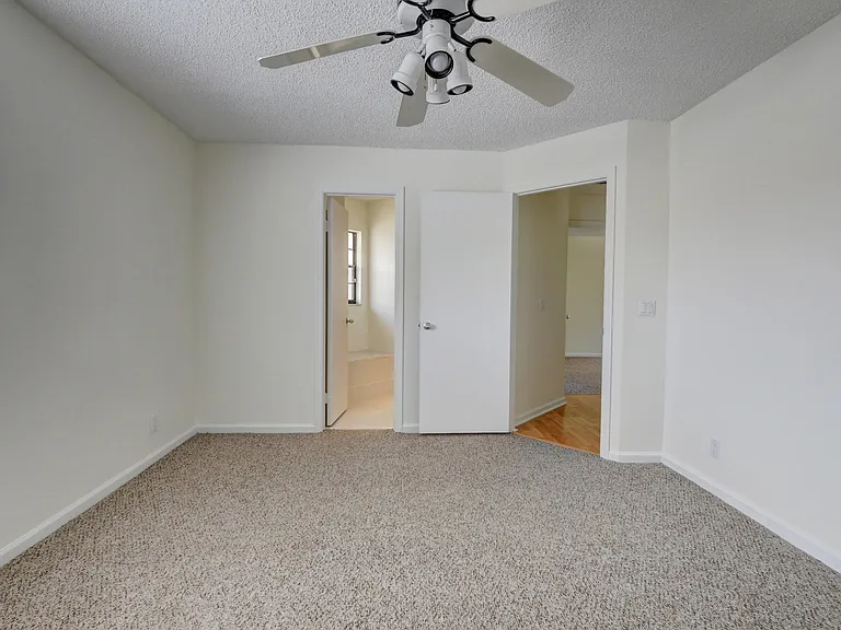 8644 Eagle Run Dr #18 — Photo 34
