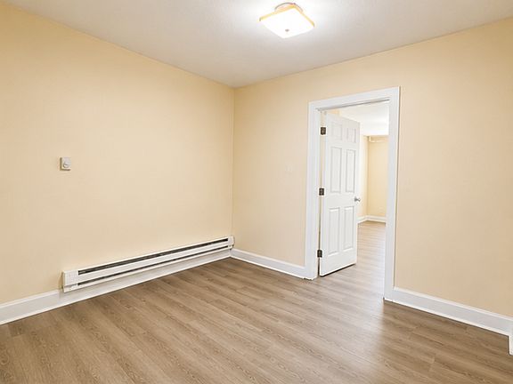 3rd image of 116 W B St #7