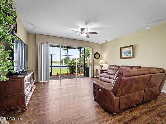 4th image of 7598 RED CRANE Lane