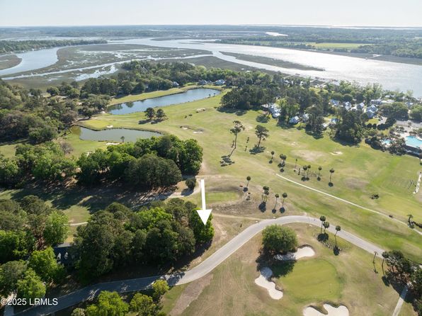 16 Division St, Beaufort, SC 29907