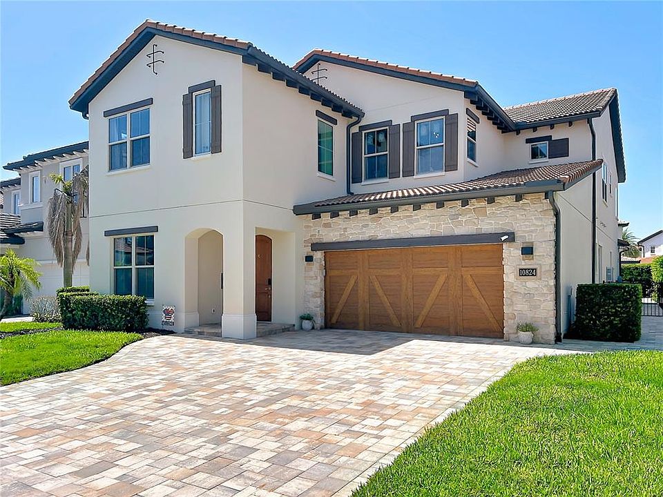 1st image of 10824 ROYAL CYPRESS WAY