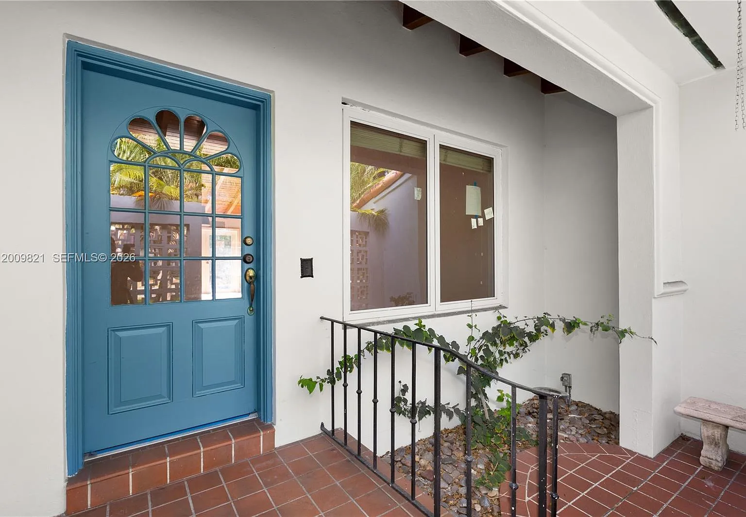 3 bed, 2.0 bath, 1748 sqft, $10,000 — Photo 4