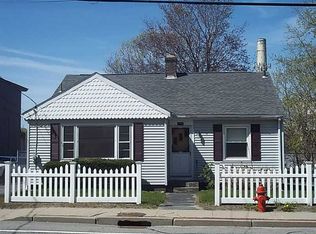 1250 Mendon Rd, Cumberland, RI 02864