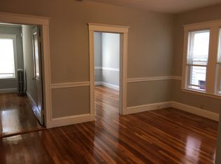 3 Bardwell St FLOOR 1, Jamaica Plain, MA 02130