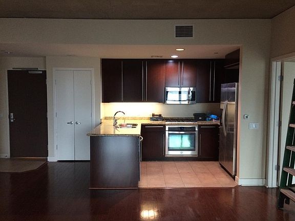 5th image of 801 Ash St Unit 1203