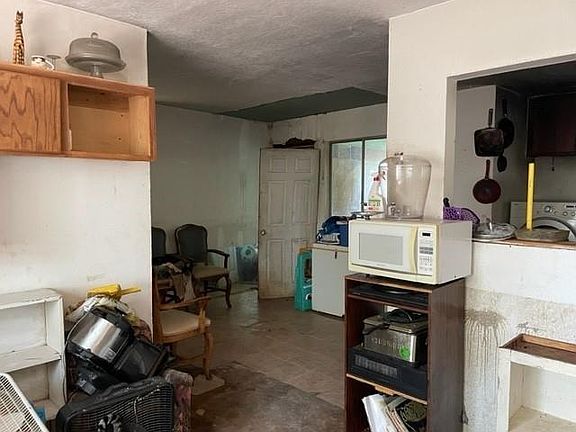 5th image of 503 E Lincoln Ave