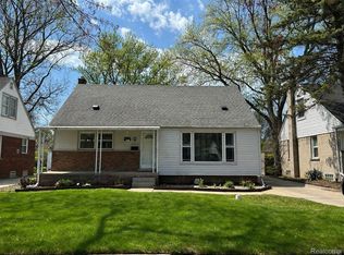 23125 Church St, Oak Park, MI 48237