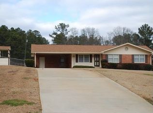 9785 Hutcheson Ferry Rd #N, Palmetto, GA 30268