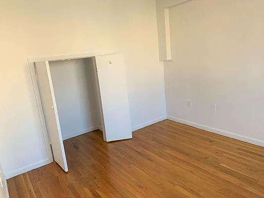 Rented by Atias Enterprises Inc | media 32