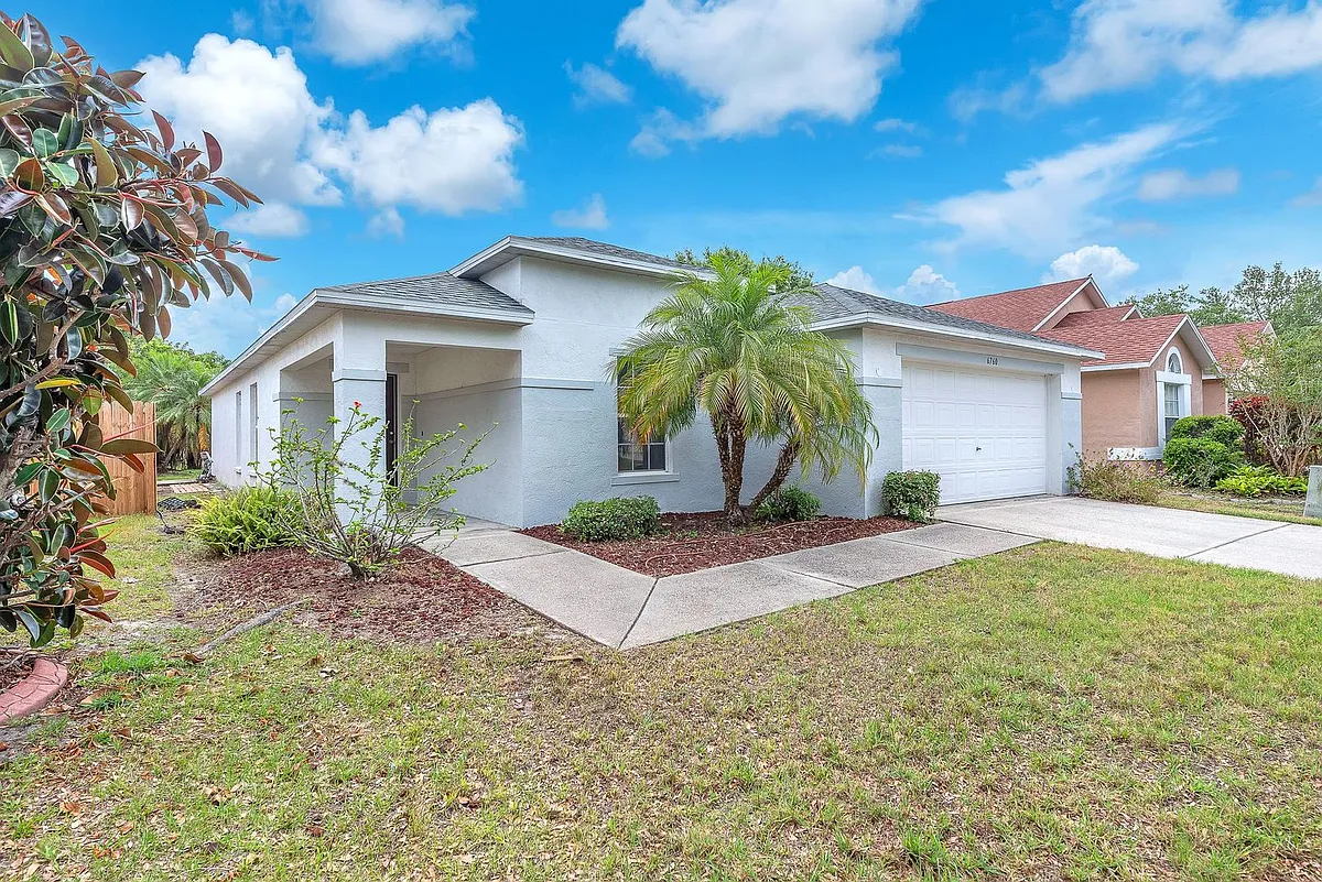 Building Photo - 6760 Waterton Dr
