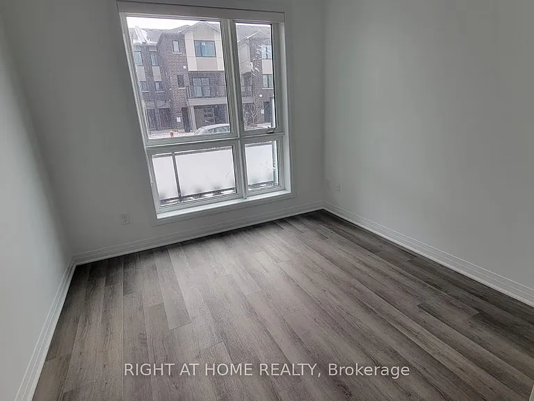 470 Gordon Krantz Ave #118 — Photo 8