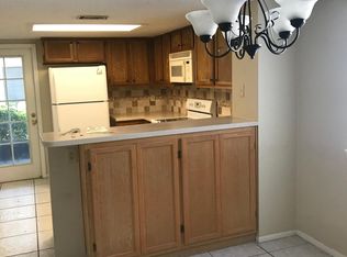 6621 121st Ave APT F, Largo, FL 33773