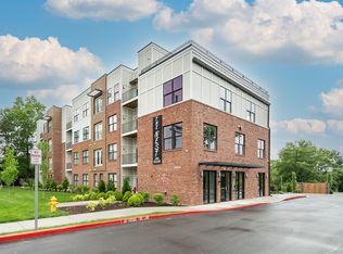 10809 Olive Blvd #304, Saint Louis, MO 63141