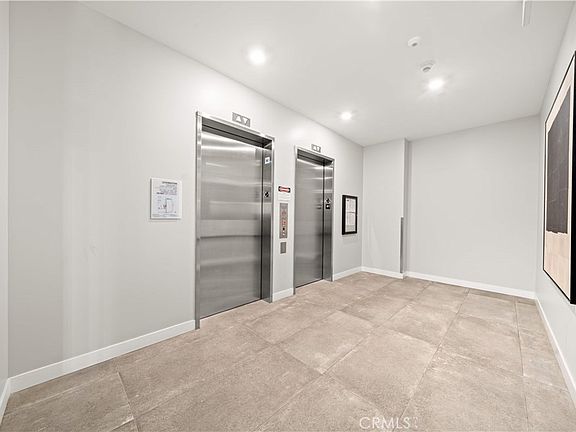 2nd image of 2510 Rivington