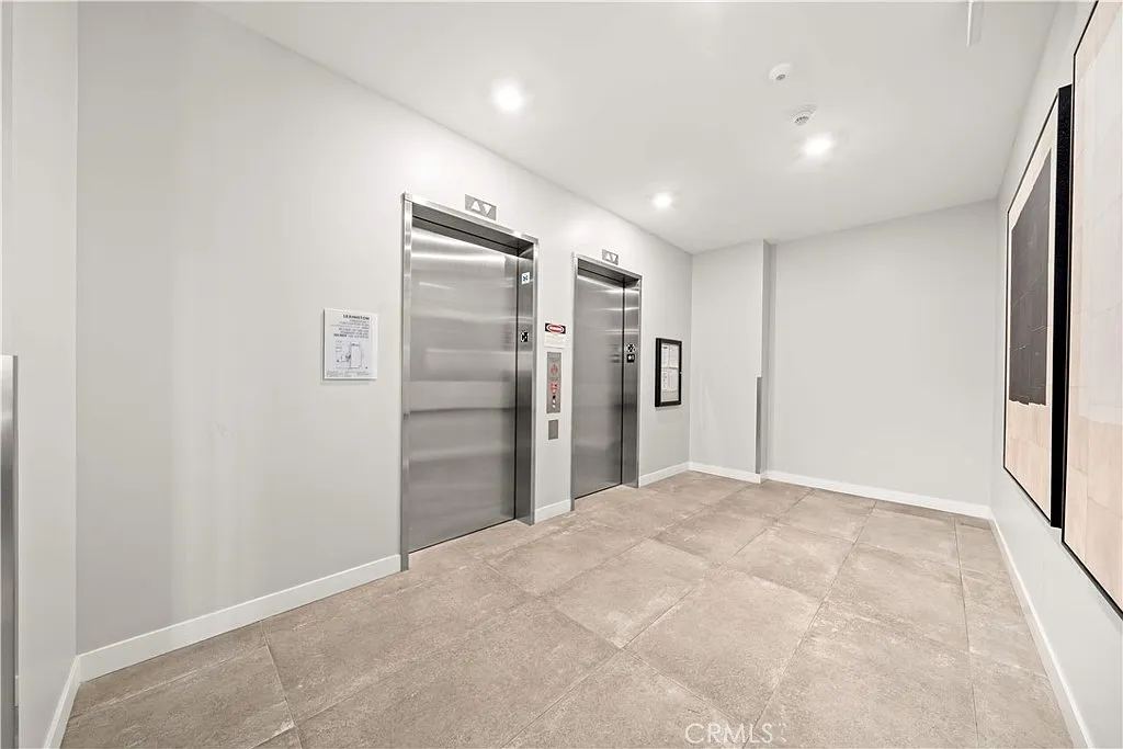 Building Photo - 2510 Rivington