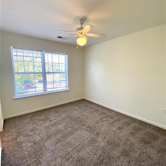 120 University Village Dr #A — Photo 7