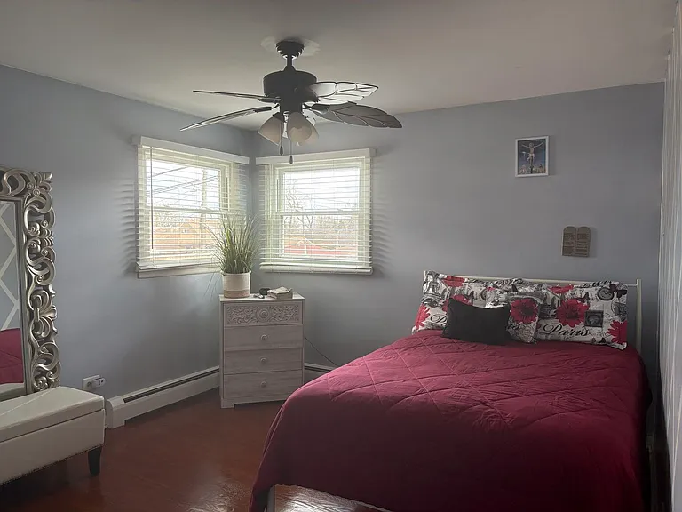 2331 N Sayre Ave #2D — Photo 6