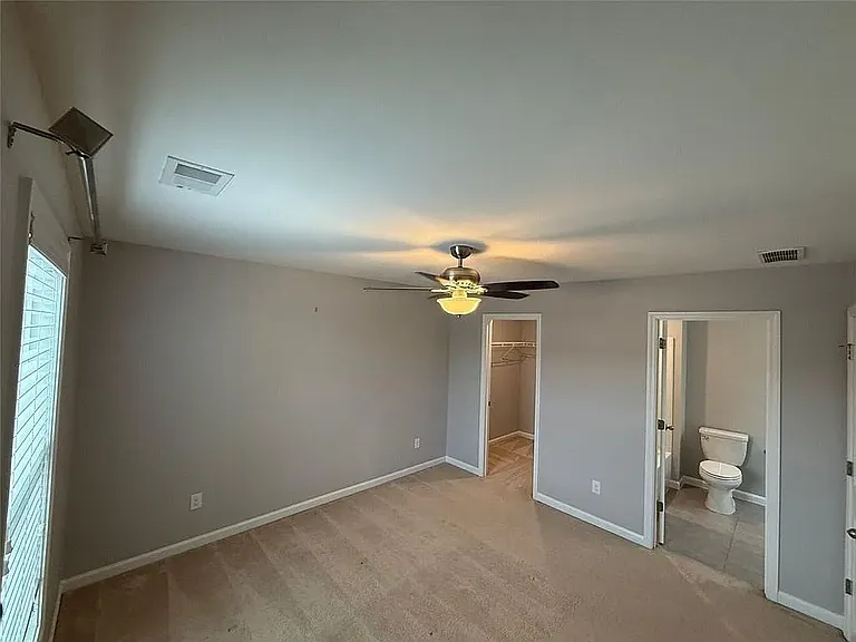 2460 Laurel Gate Ln — Photo 3