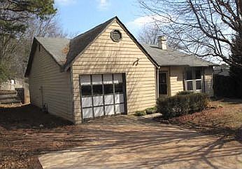 1st image of 815 Brandlwood Way
