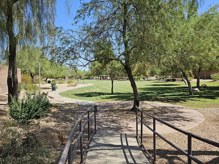 2329 W Gambit Trl — Photo 13