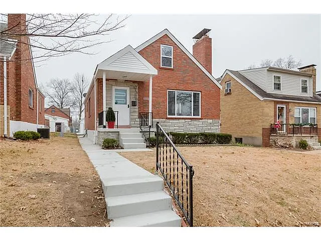5468 Potomac St photo 1