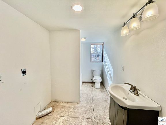 5th image of 5998 Golden Nugget Private Rd