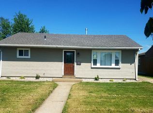 8235 Sycamore Ave, Highland, IN 46322