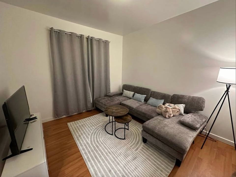1st image of 303-307 5th Ave #303