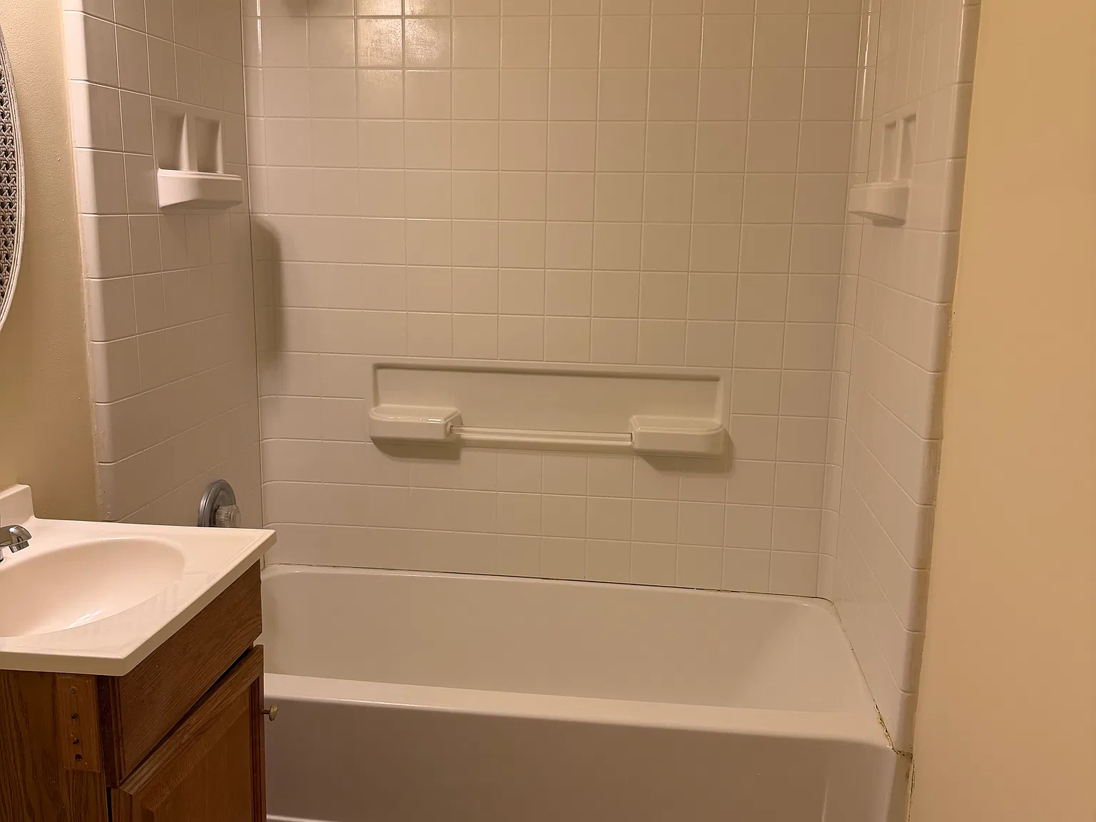 3 bed, 1250 sqft, $1,699 — Photo 4
