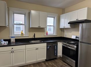 951 Hyde Park Ave APT 1, Hyde Park, MA 02136