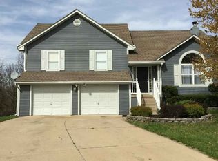 2914 NW 1st St, Blue Springs, MO 64014