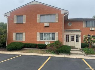 803 Plate St #208, Rochester, MI 48307