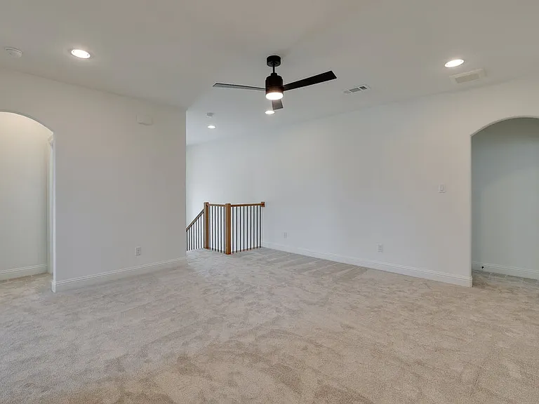 611 Hummingbird Dr — Photo 11