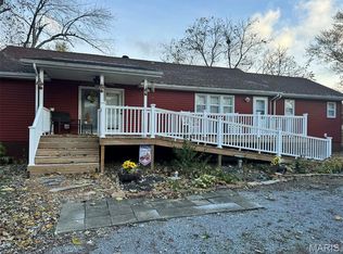 885 Liberty Rd, Harrisburg, IL 62946