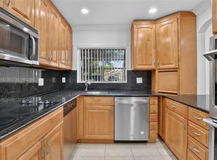 7690 Lago Del Mar Dr APT 407, Boca Raton, FL 33433