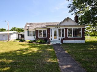 15003 Memphis Bluelick Rd, Henryville, IN 47126