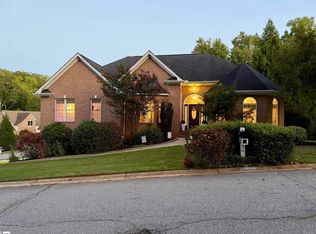 1018 Bent Creek Run Dr, Greer, SC 29651
