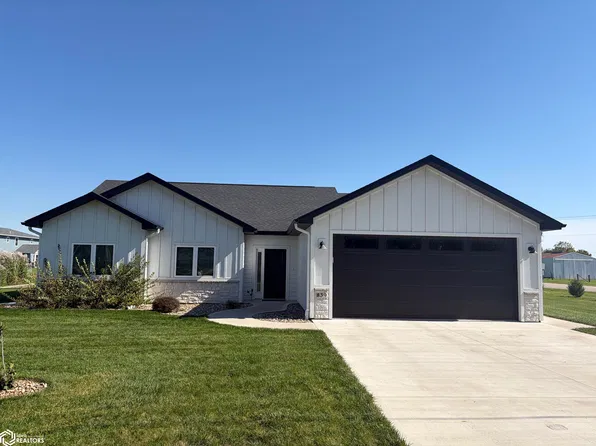 839 S 3rd St, Montezuma, IA 50171