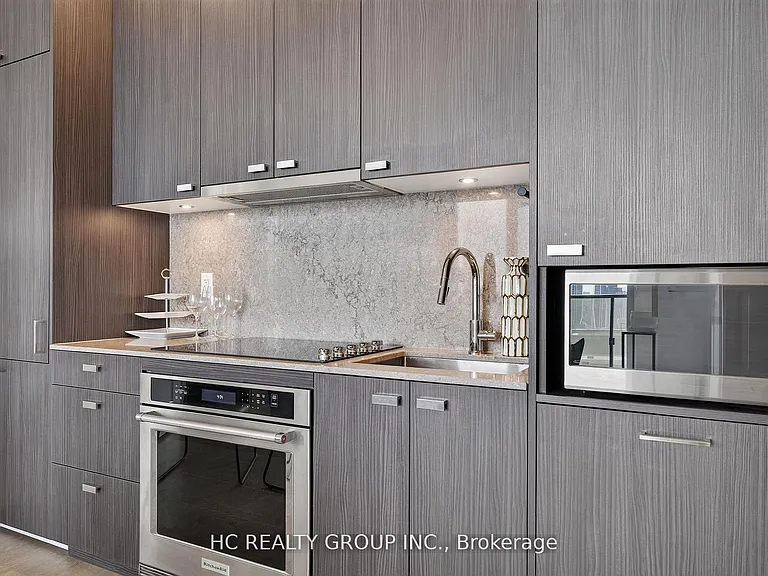 470 Front St W #2515 — Photo 21