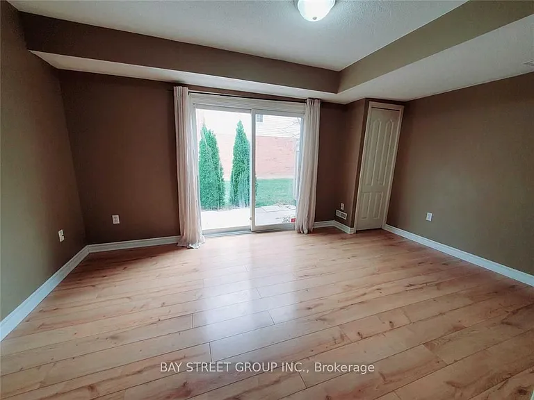 5055 Heatherleigh Ave #40 — Photo 6
