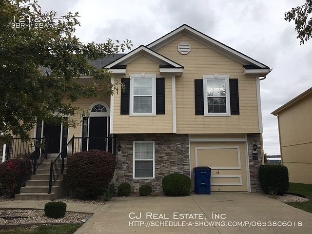 1st image of 1212 NW Ashley Dr