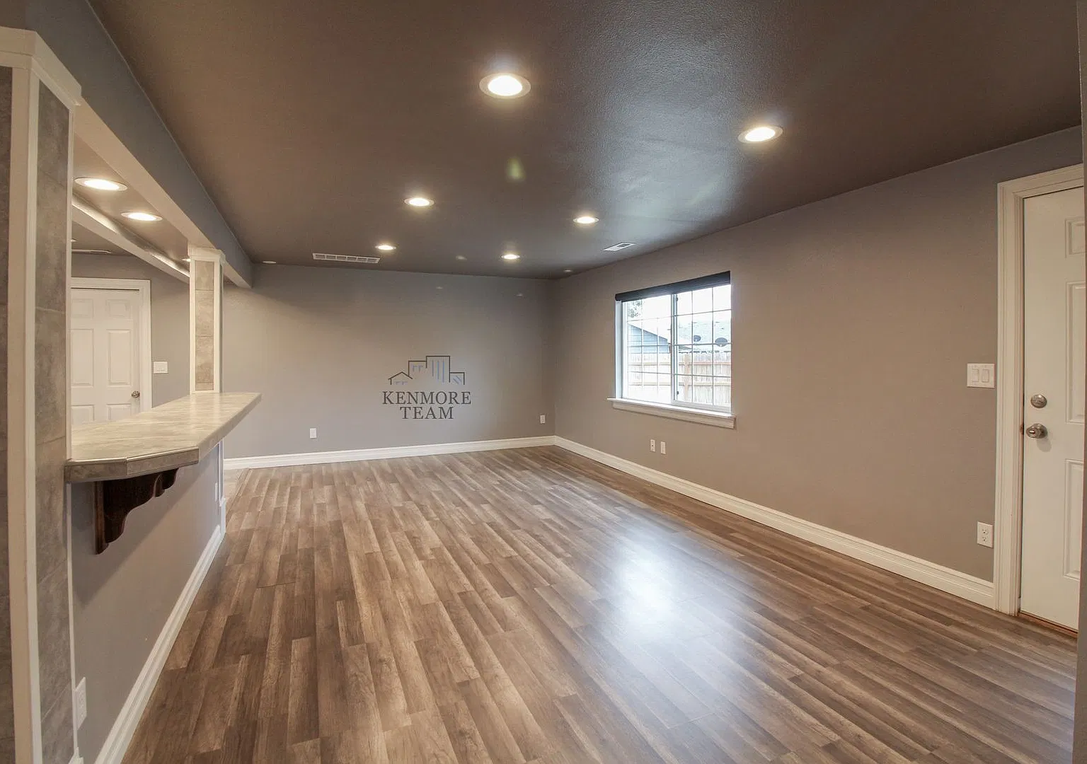 3 Bedroom, 1 Bath Home in Kennewick — Photo 2