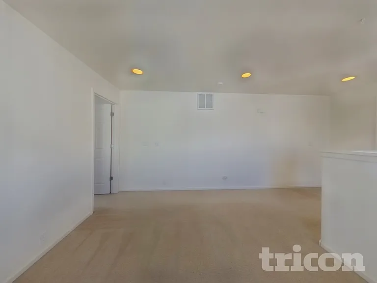 6245 Sierra Grande Point — Photo 13