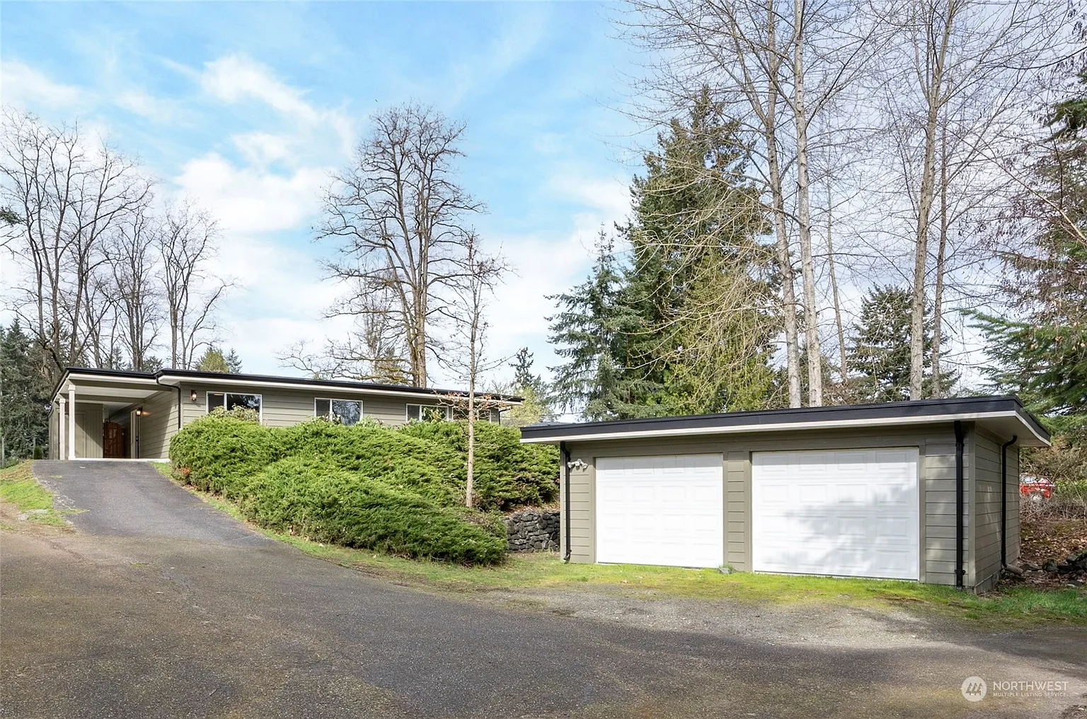 11012 Military Road SW photo 1