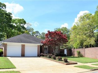 2100 Sheffield Ct, Mobile, AL 36693