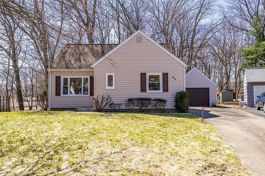 65 Villewood Dr photo 1