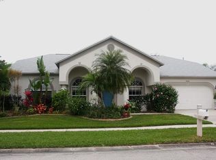 1517 Broken Branch Dr, Zephyrhills, FL 33543