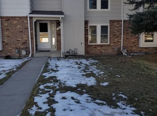 2625 Sagebrush Ave, Cheyenne, WY 82009