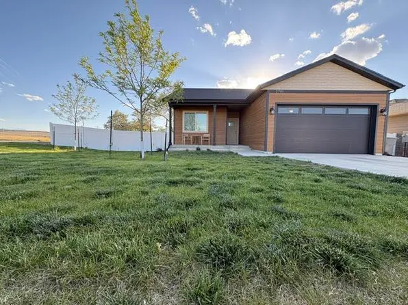 2701 Skyview Ln, Cody, WY 82414