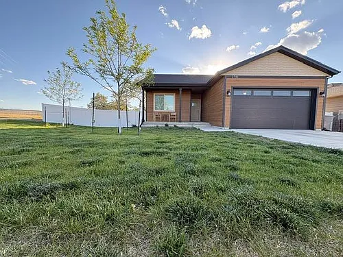 2701 Skyview Ln Photo 1